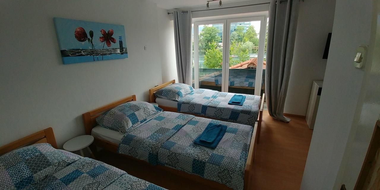 Guesthouse Una 1 Bihać エクステリア 写真
