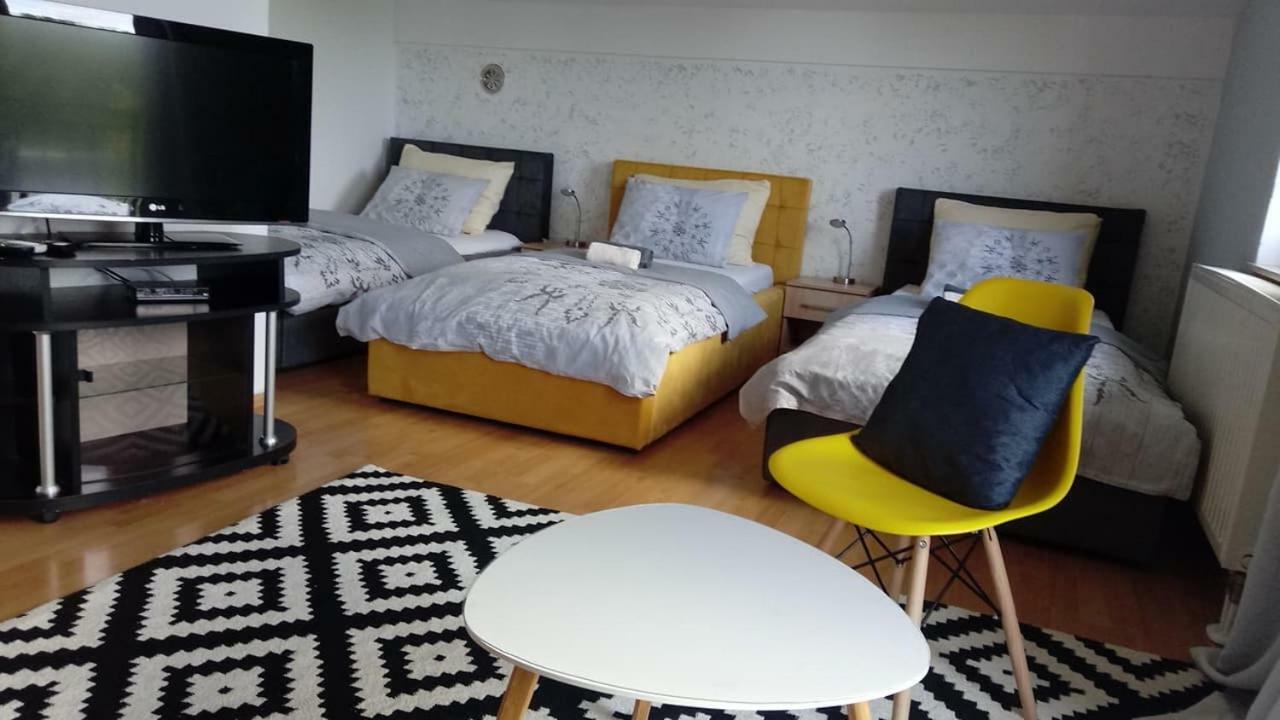Guesthouse Una 1 Bihać エクステリア 写真